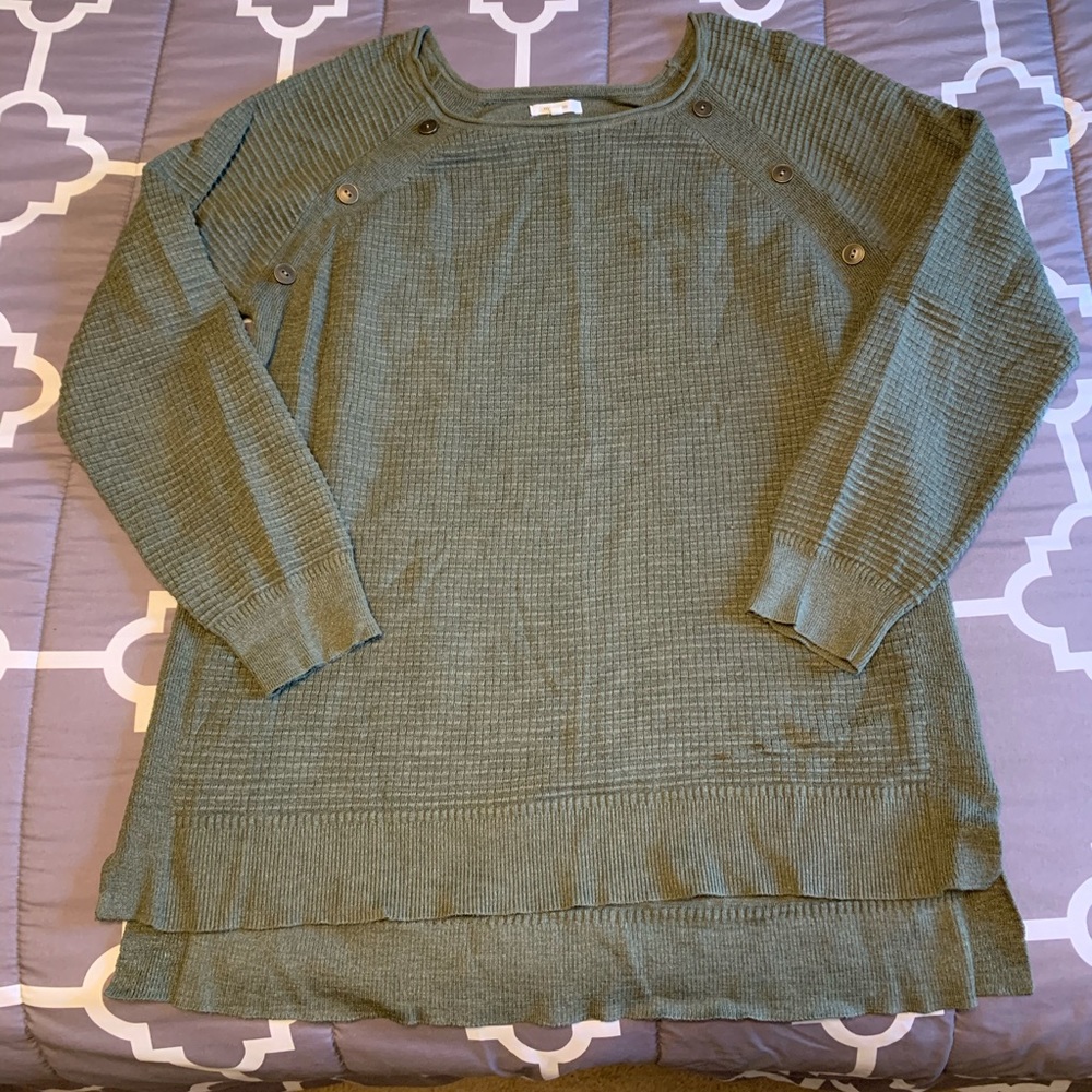 Tunic length sweatshirt